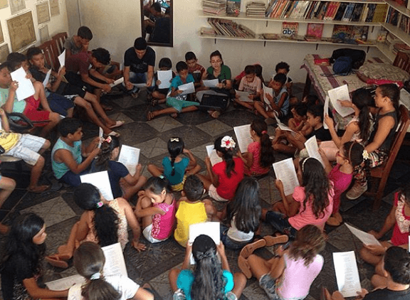 Oficina de Leitura do projeto Esperança e Vida na Amazônia