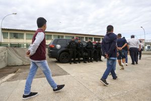 militarização na educação