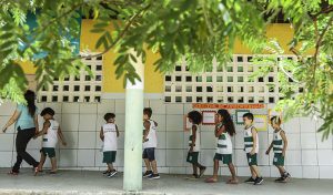 alunos da Escola Municipal José de Moura